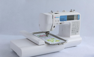 Household Computerized Embroidery Machine Home Computer Embroidery Machine
